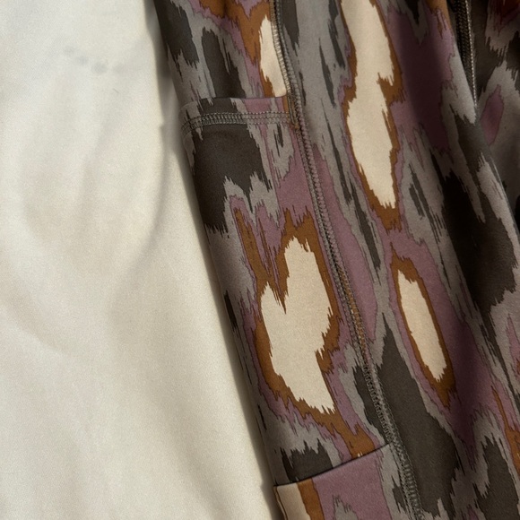 Columbia Yoga Pants - Picture 5 of 5